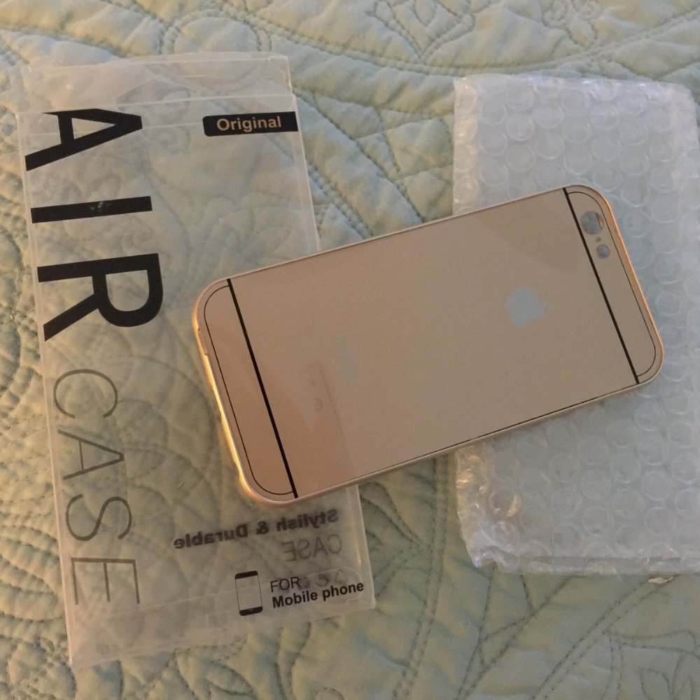 iPHONE Case, Gold, BRAND NEW, NIB